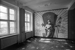 Propagandagemälde an den Wänden des ehemaligen sowjetische Militärflughafens Jüterbog/Brandenburg